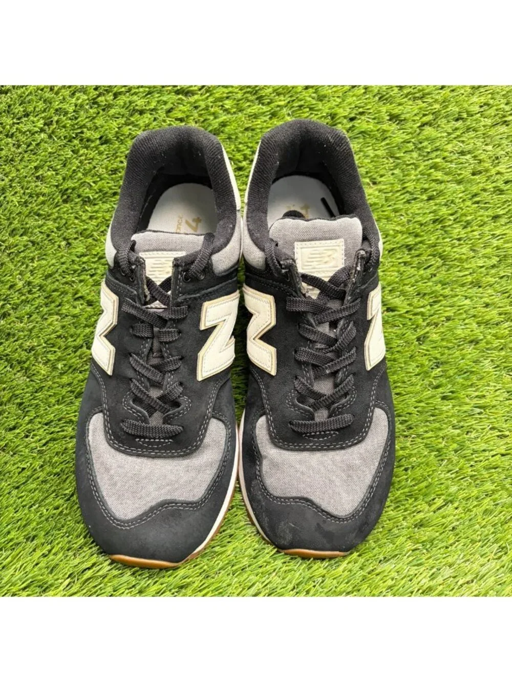 New Balance 574 Mens Size 9.5 Black Gray Athletic Running Walking Shoes Sneakers